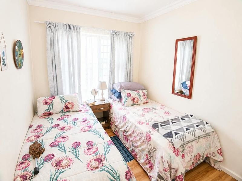 3 Bedroom Property for Sale in Fraaiuitsig Western Cape